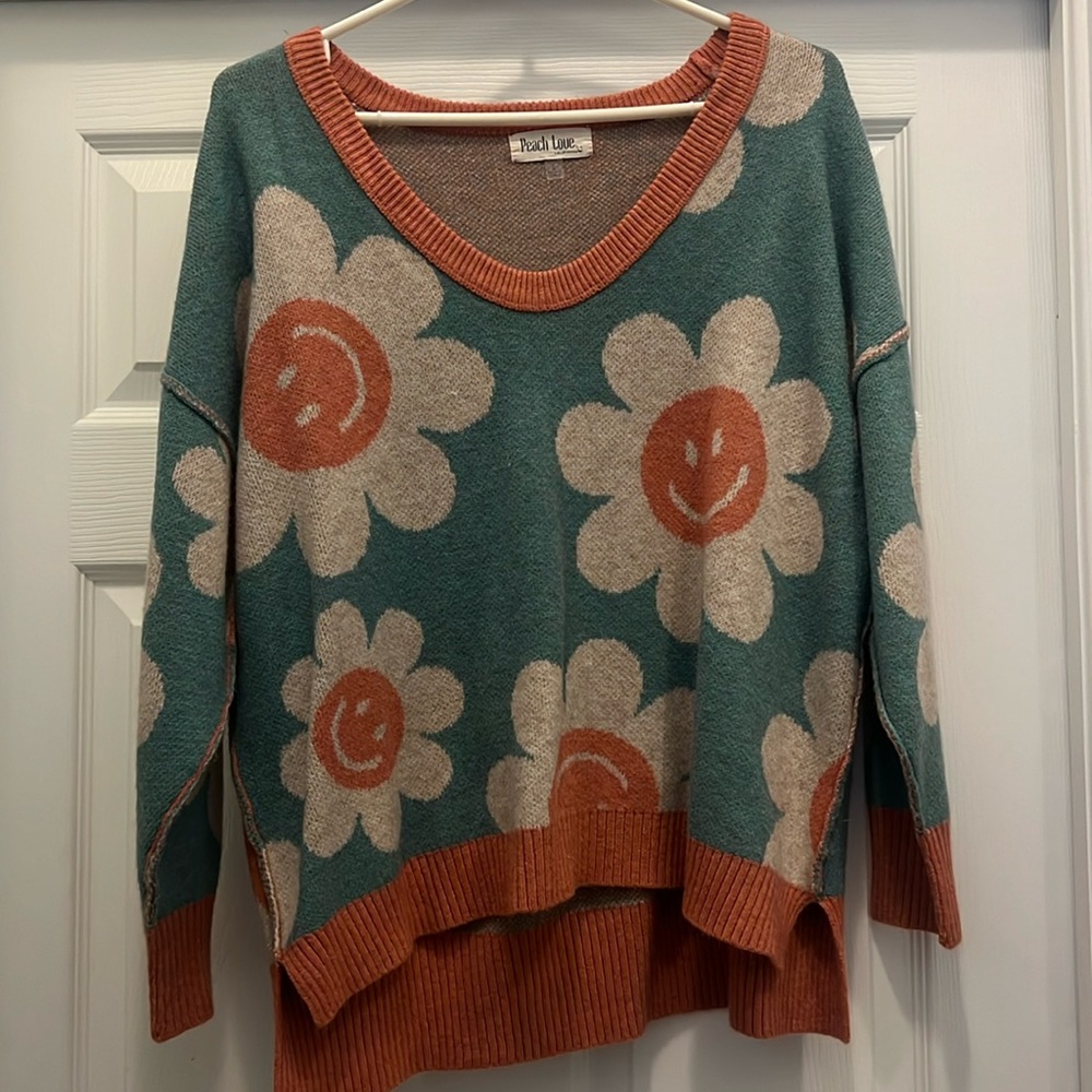 Flower sweater